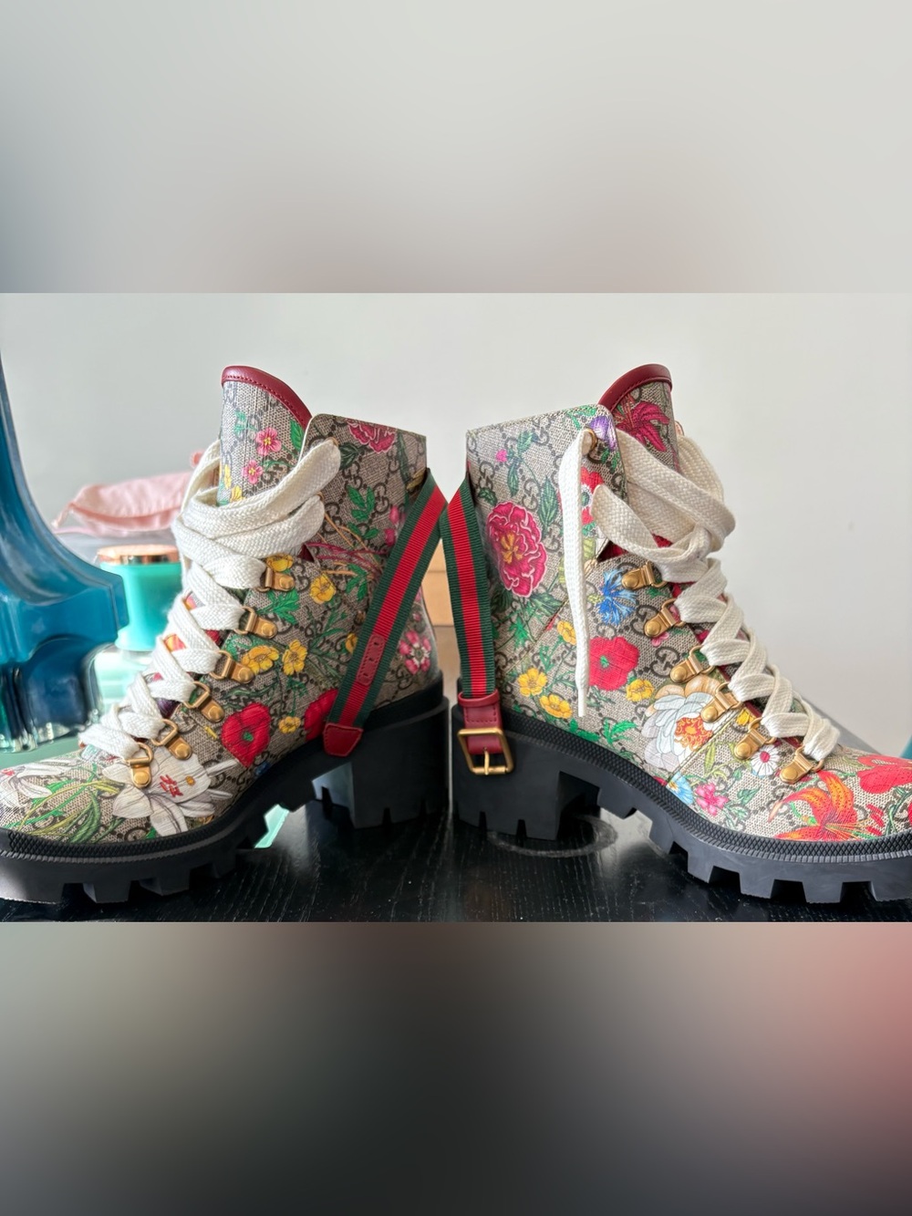 Gucci Floral Lace-Up High-Top Boots in Multicolor - Picture 5 of 5